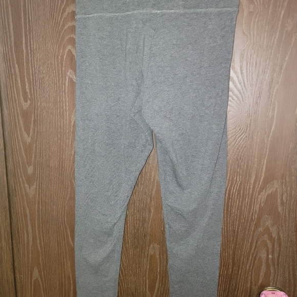Aerie women's medium charcoal gray leggings Ug 🍁 - Picture 2 of 3